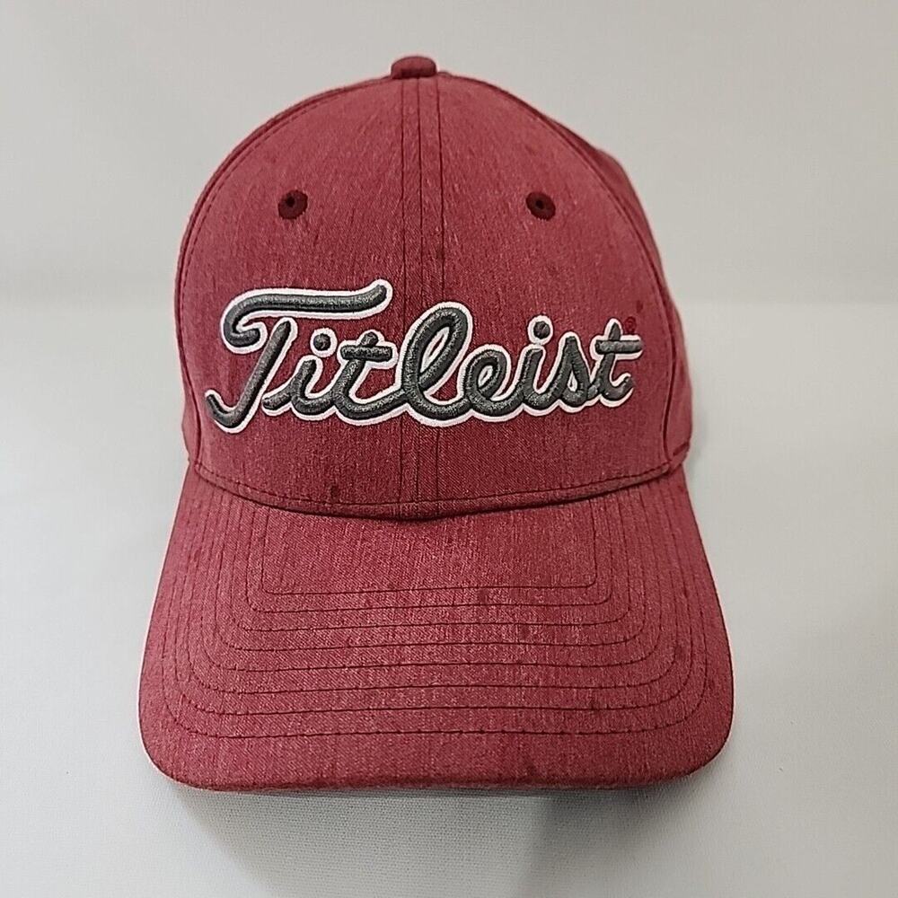 Titleist A-Flex Hat Rust Red M/L‎ Gray 3D Puff Embroidered Golf Cap Poly Blend